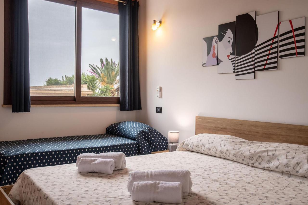 Alelida Villa Con Piscina チーニジ エクステリア 写真